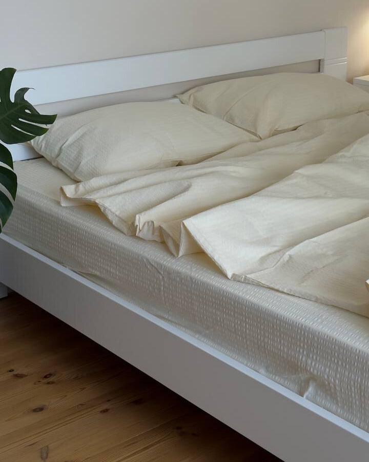 Bedding Set - "Vanilla Breeze"