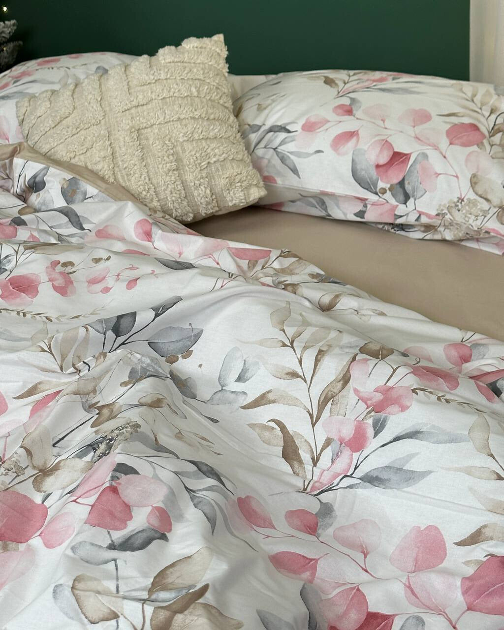 Premium Ranforce Cotton Bedding Set – Pink Harmony