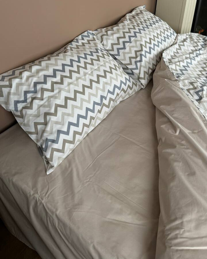 Premium Ranforce Cotton Bedding Set – Urban Zigzag Sand