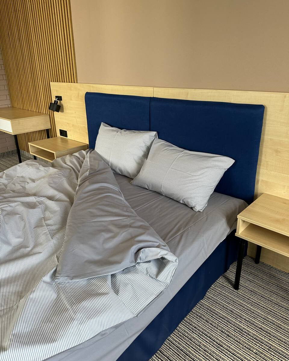 Premium Ranforce Cotton Bedding Set – Urban Grey Stripes