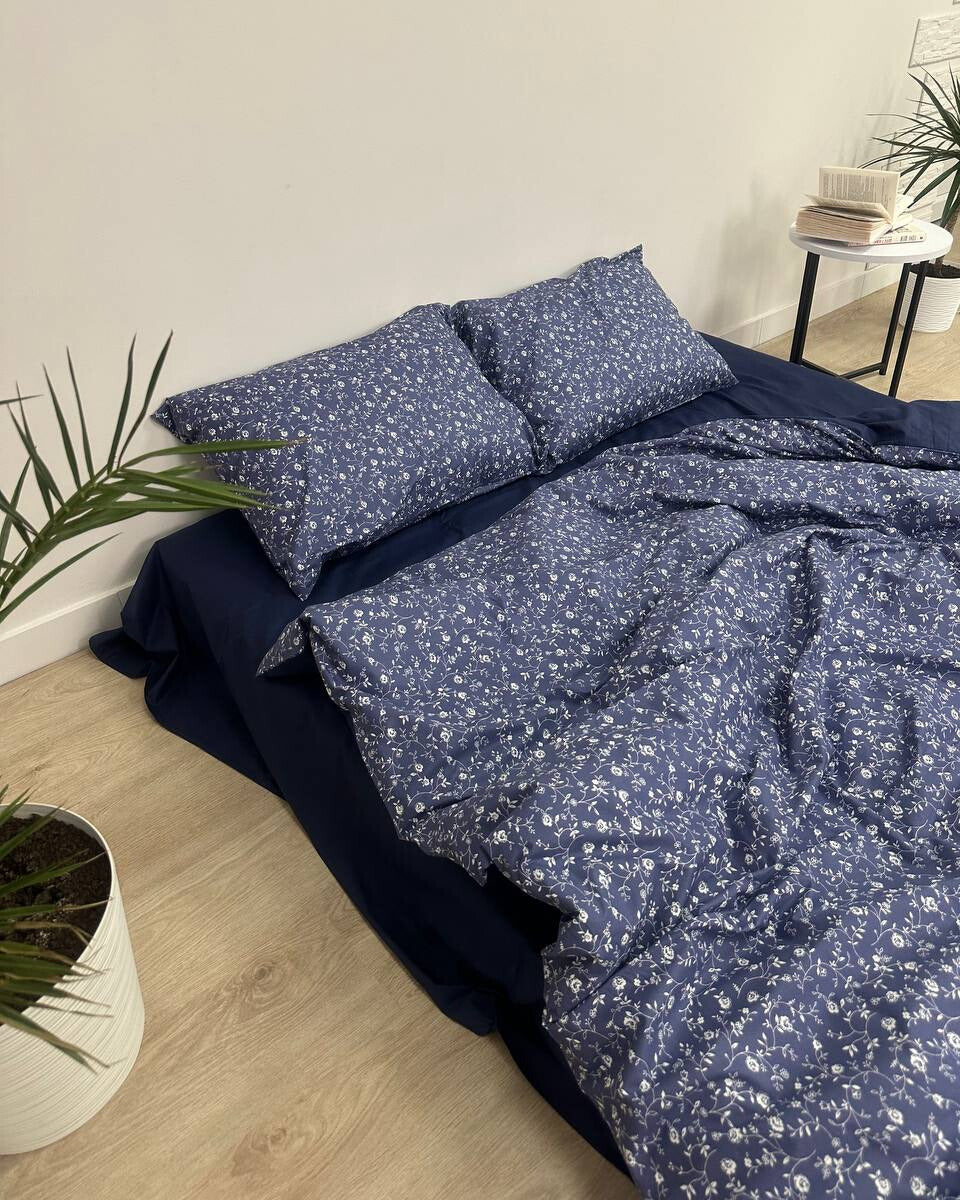 Premium Ranforce Cotton Bedding Set – Midnight Blossoms