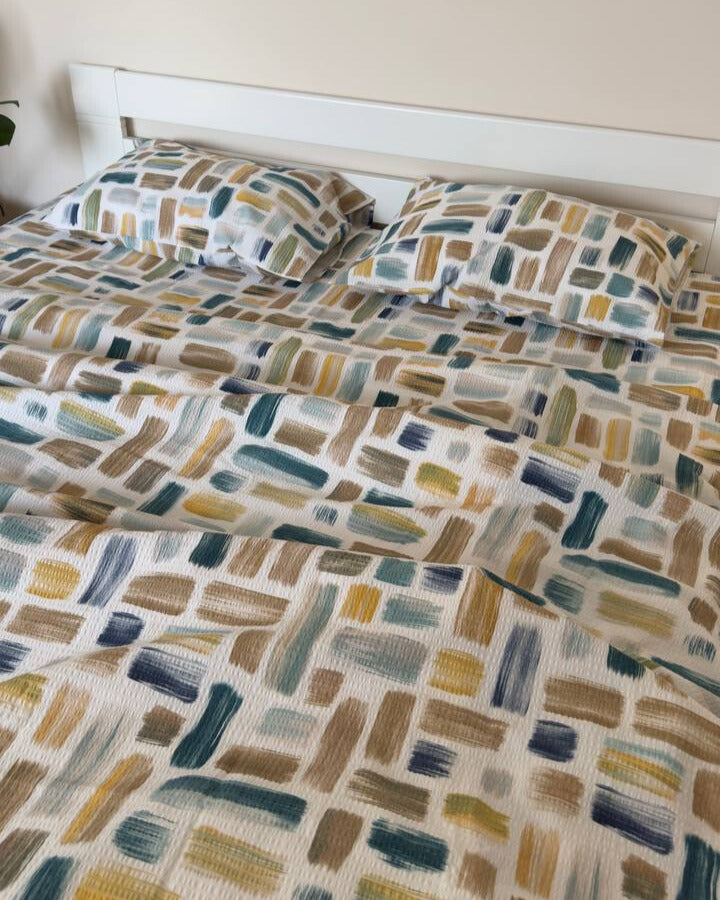 Premium Seersucker Cotton Bedding Set – Brushstroke Multicolor