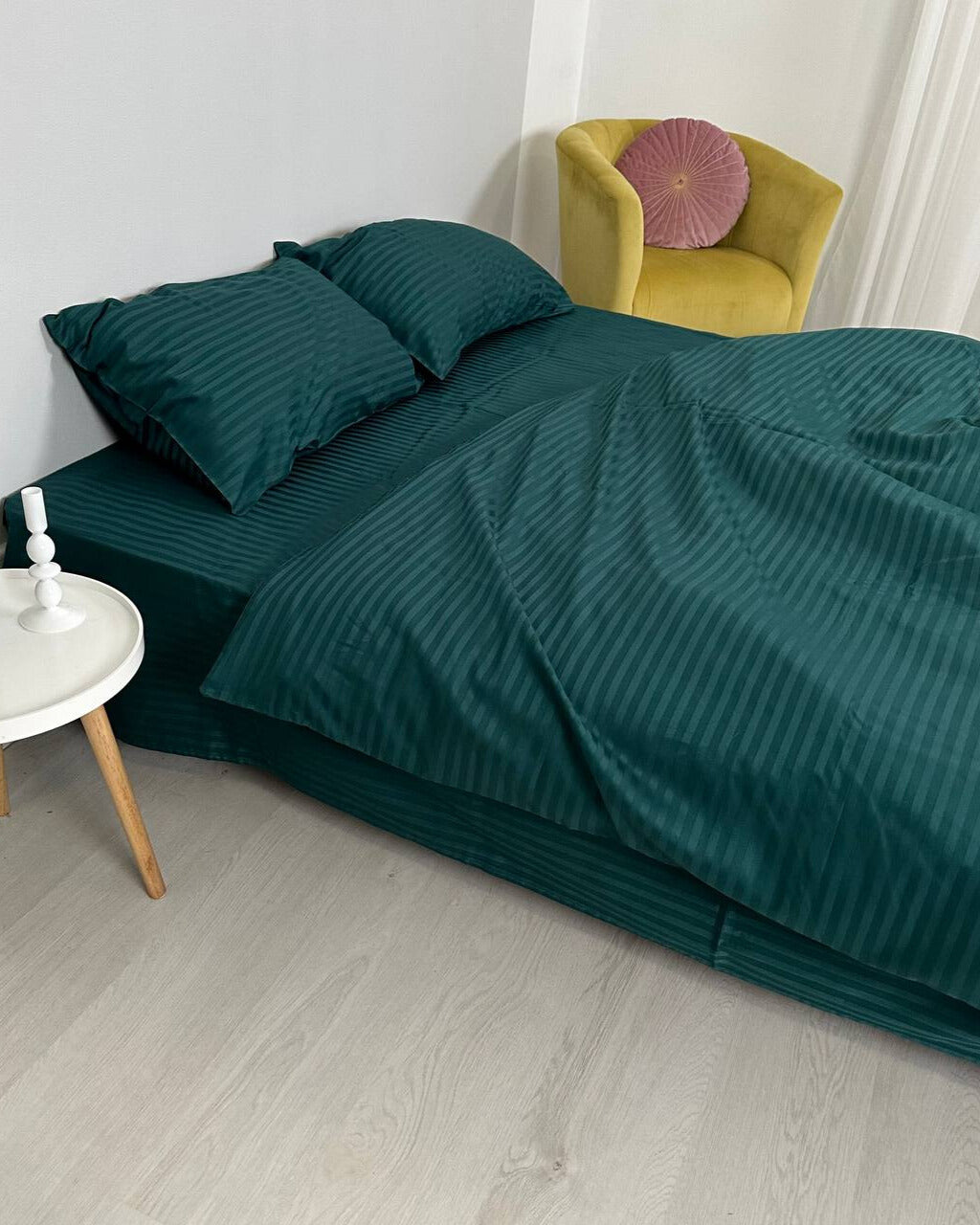 Premium Striped Sateen Cotton Bedding Set – Deep Green Elegance