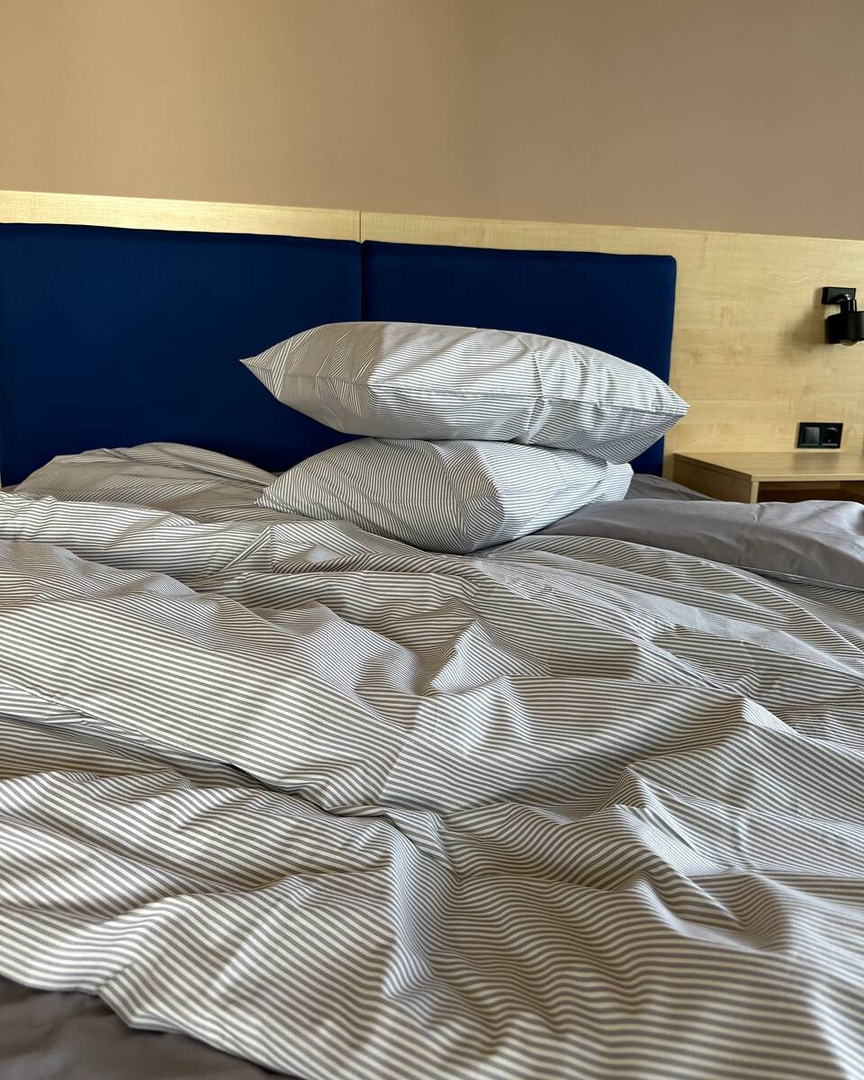 Premium Ranforce Cotton Bedding Set – Urban Grey Stripes