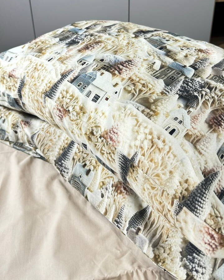 Premium Ranforce Cotton Bedding Set – Winter Village Dreams