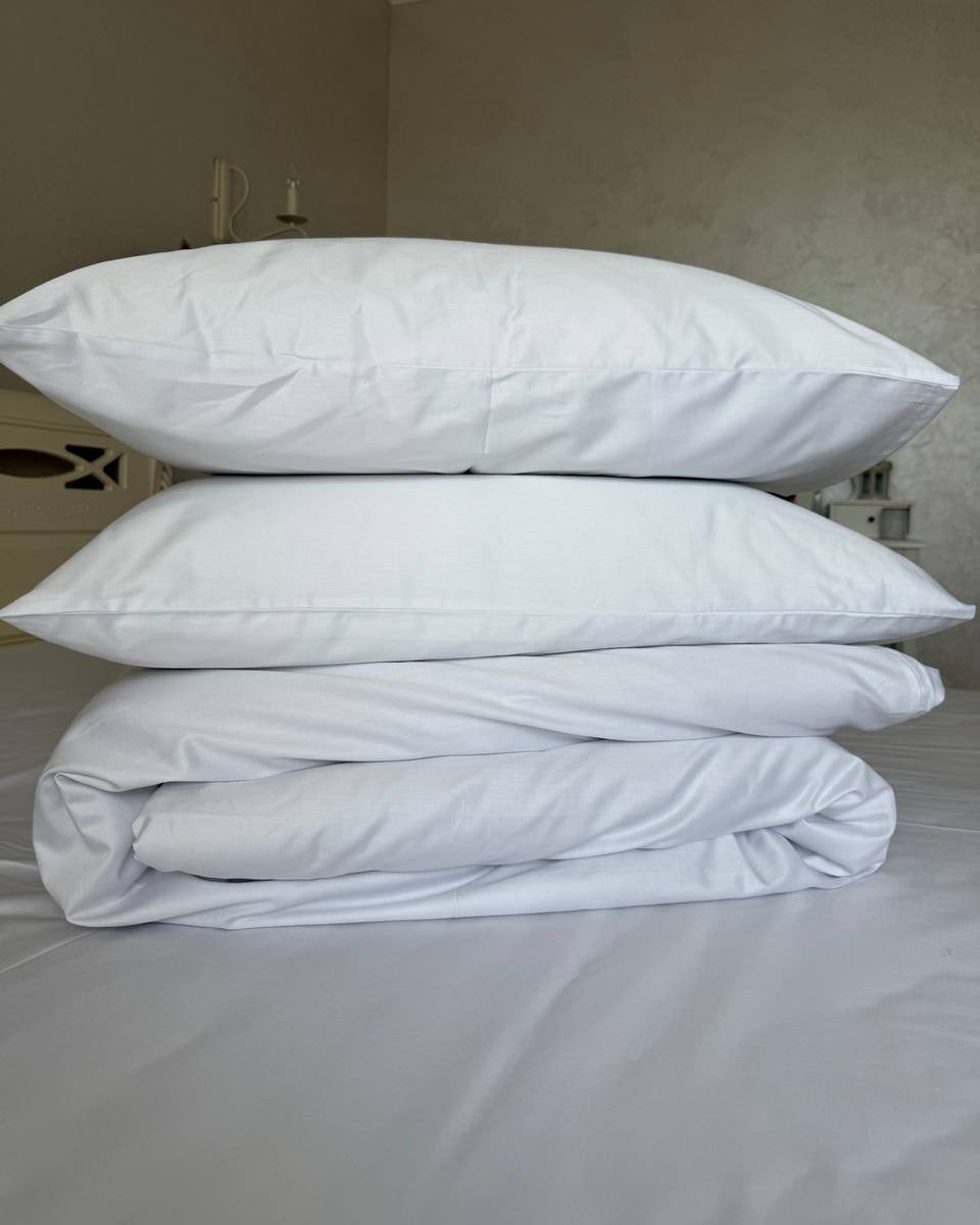 Luxury Cotton Sateen Bedding Set – Pure White