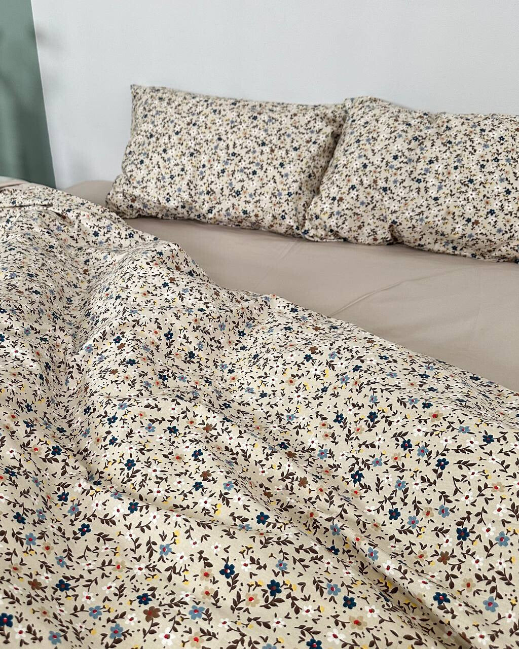 Premium Ranforce Cotton Bedding Set – Meadow Whisper