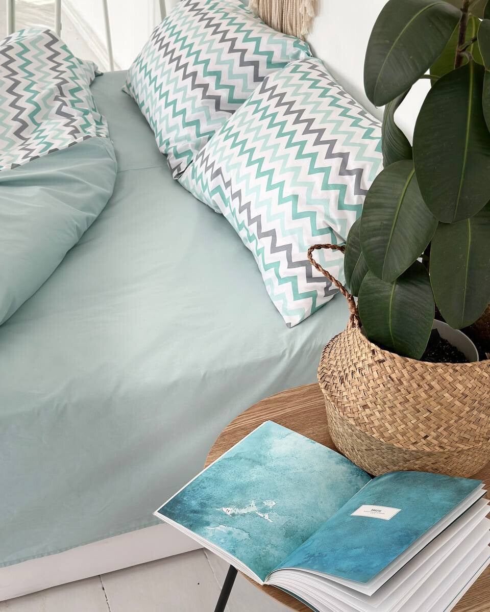 Premium Ranforce Cotton Bedding Set – Mint Waves