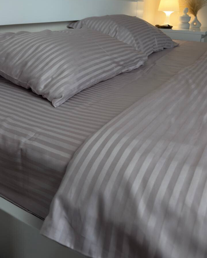 Premium Striped Sateen Bedding Set – Soft Grey
