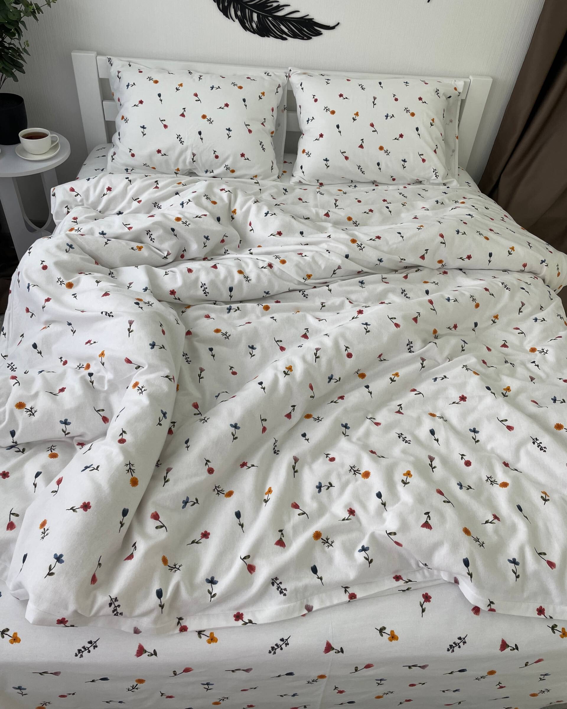 Premium Flannel Bedding Set - Floral Meadow