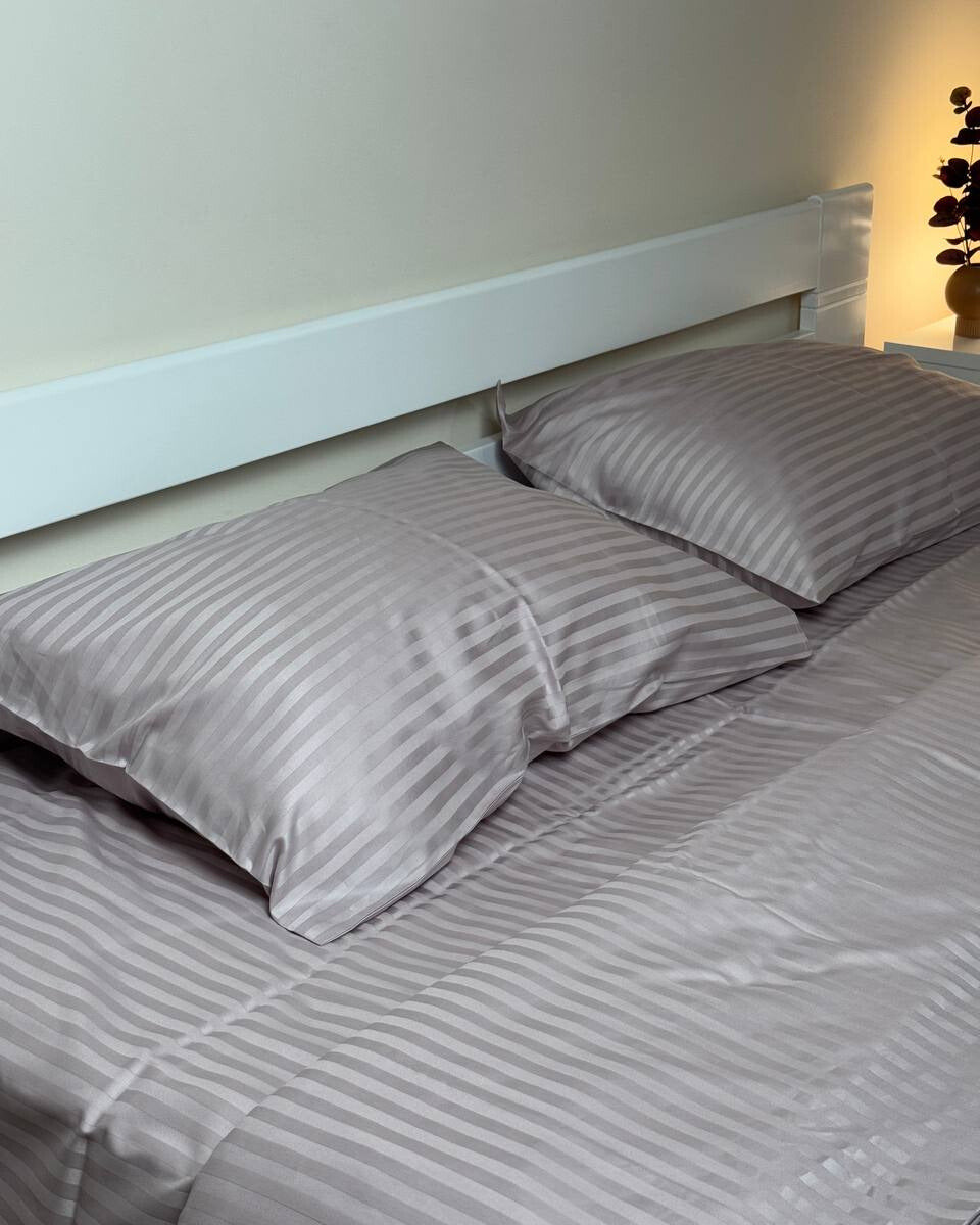 Premium Striped Sateen Bedding Set – Soft Grey