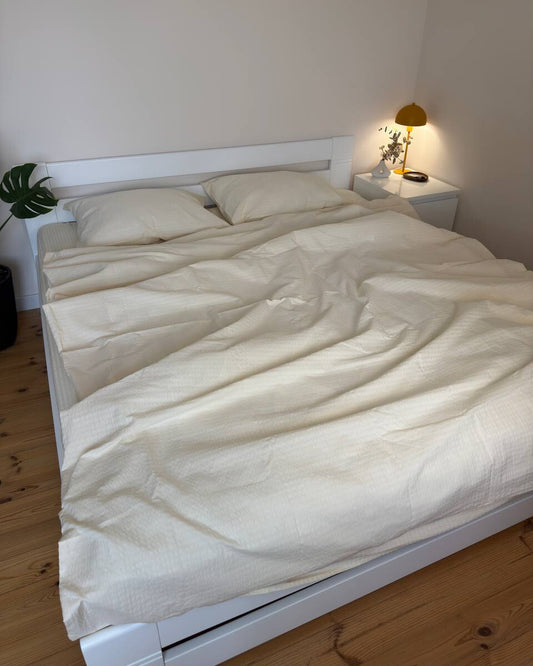 Bedding Set - "Vanilla Breeze"