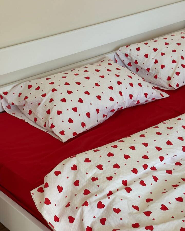 Premium Seersucker Cotton Bedding Set – Red Heart