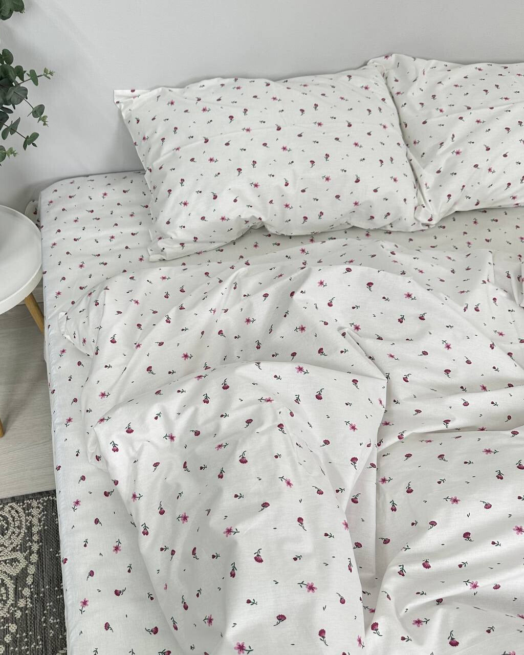 Premium Ranforce Cotton Bedding Set – Blossom Dots