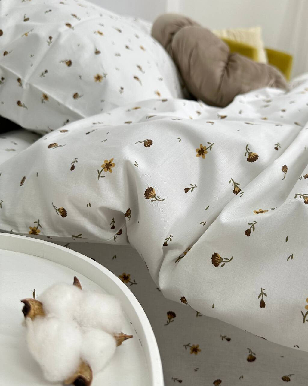 Premium Ranforce Cotton Bedding Set – Autumn Sprinkles