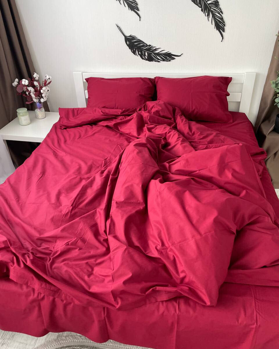 Premium Ranforce Cotton Bedding Set – Burgundy Elegance