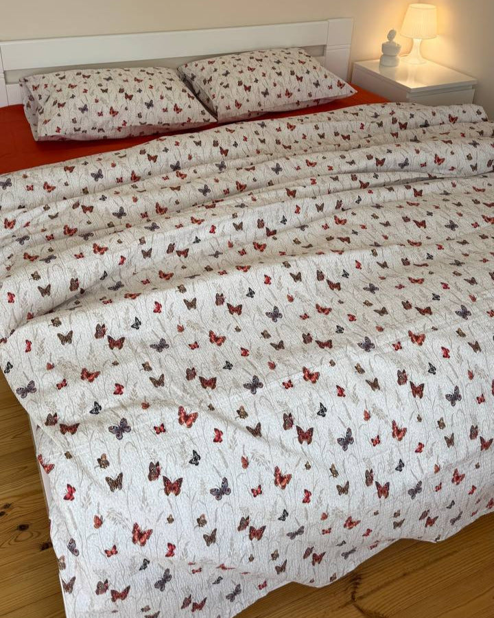 Seersucker Cotton Bedding Set — Butterfly Meadow