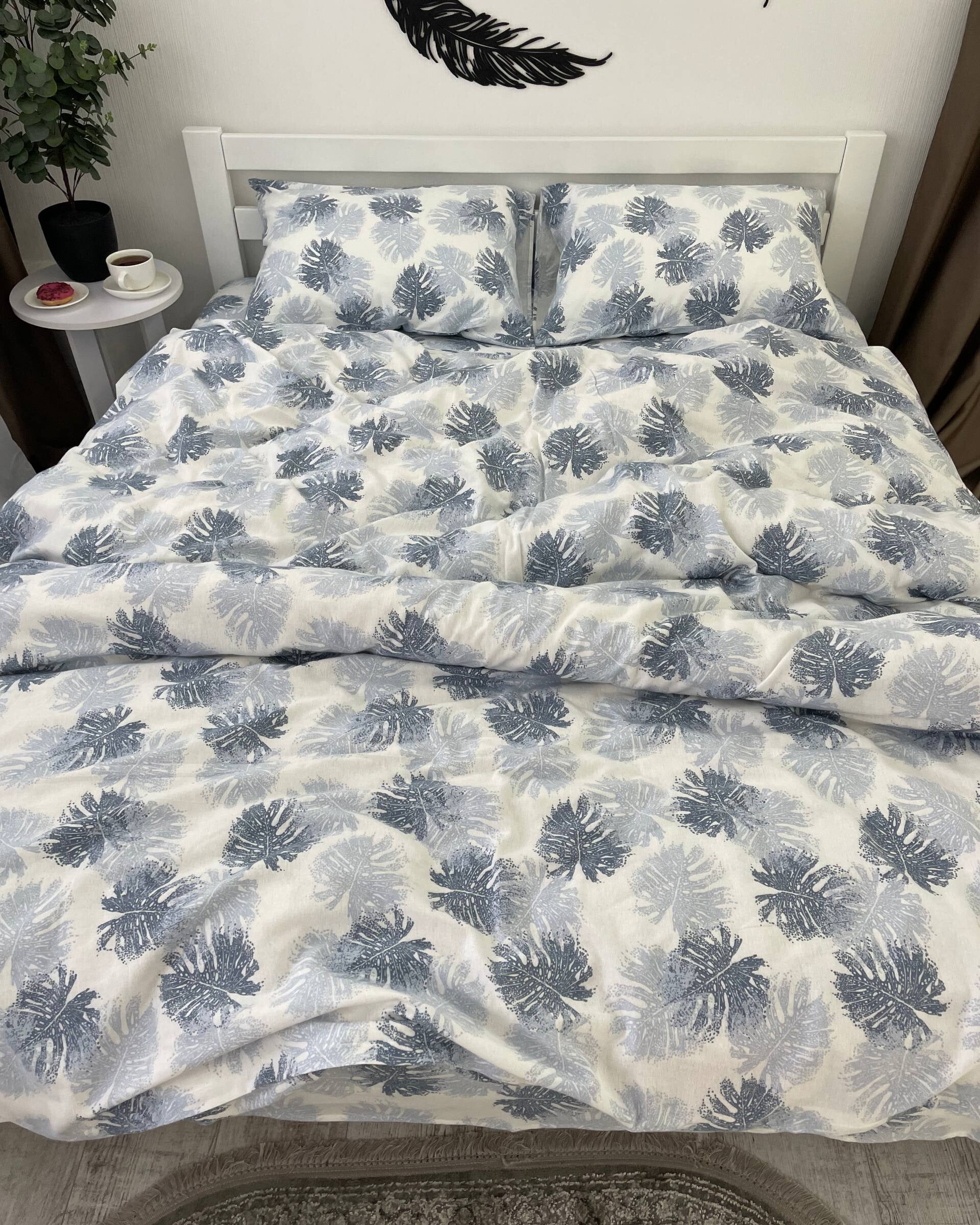Premium Flannel Bedding Set - Monstera Blue