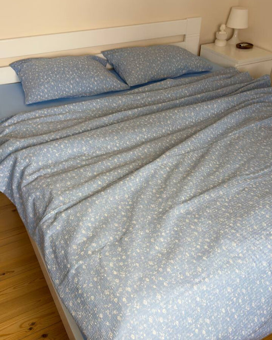 Bedding Set - "Blue Blossom "