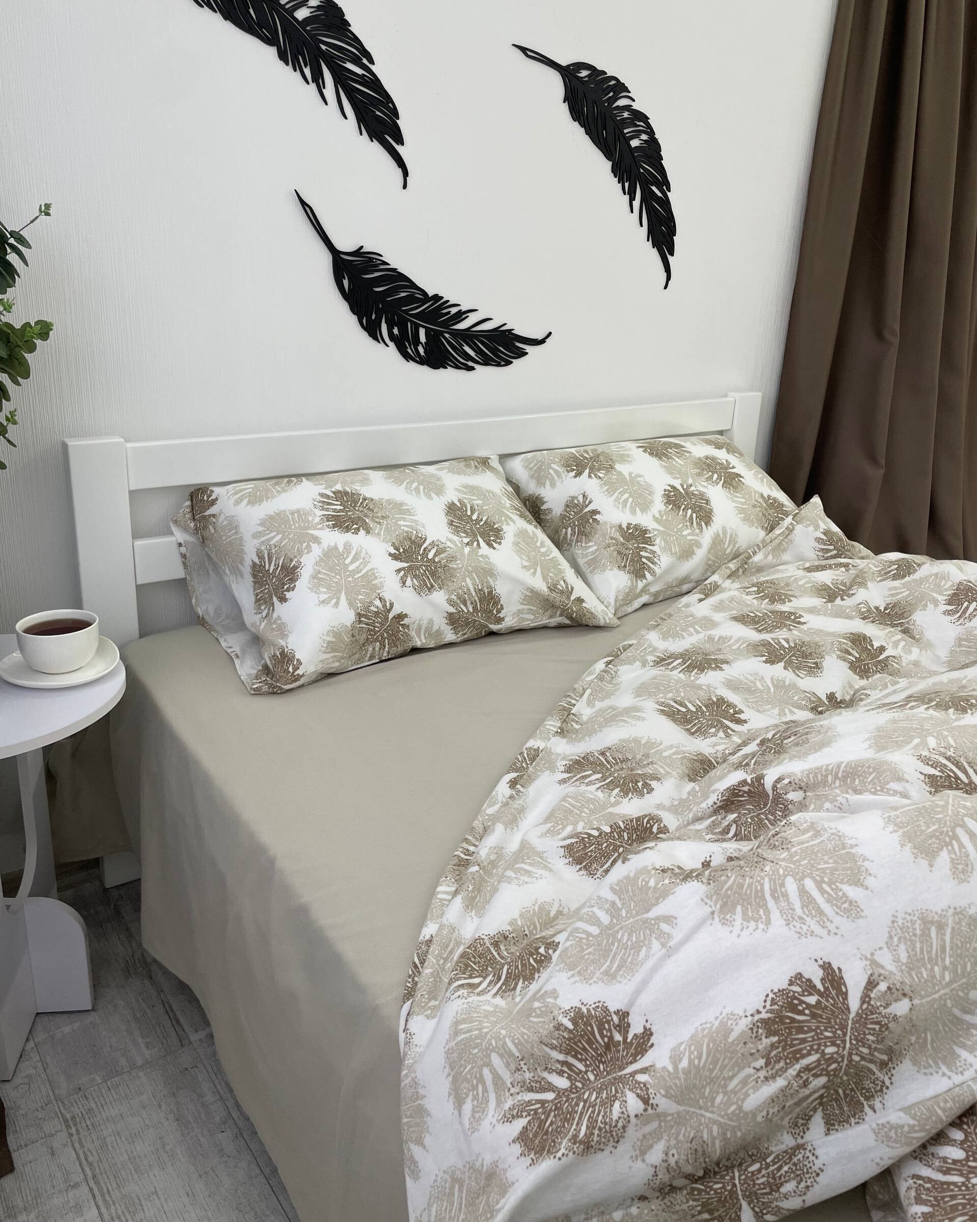 Premium Flannel Bedding Set - Monstera Beige