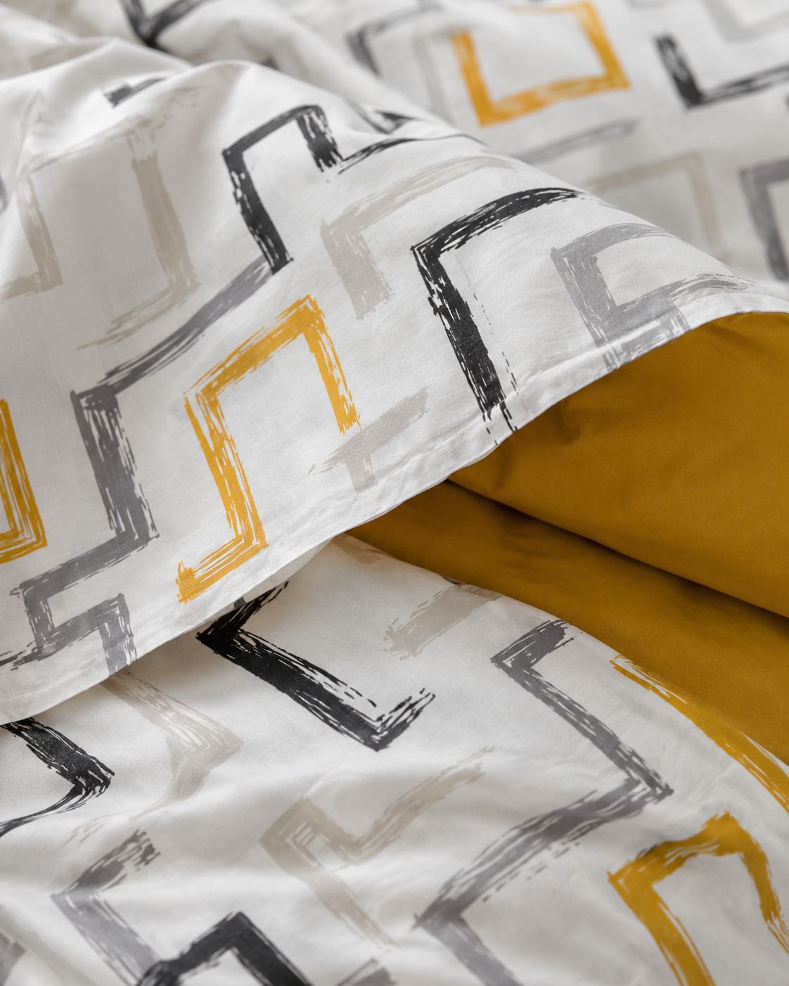Ranforce Cotton Bedding Set – Mustard Geometry
