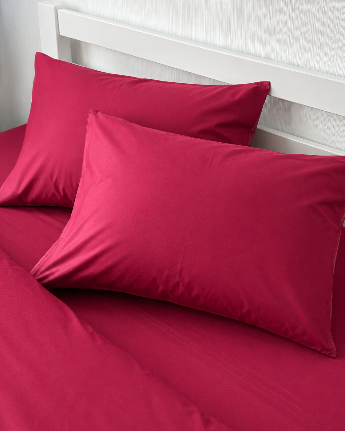 Ranforce Cotton Bedding Set – Burgundy Elegance