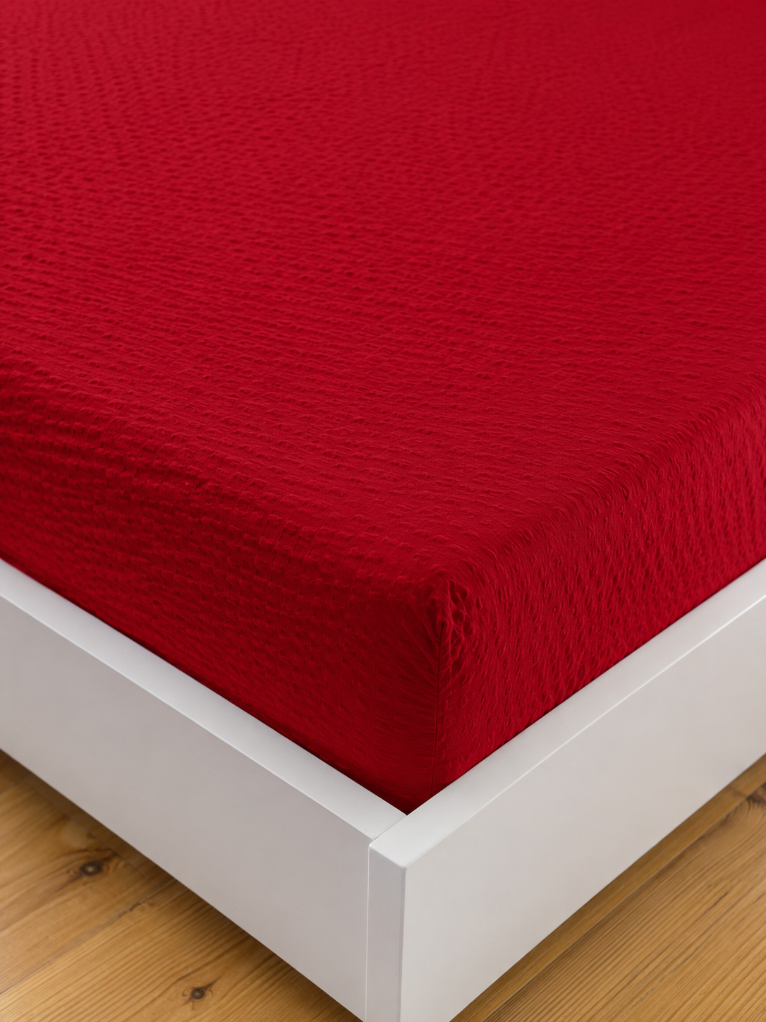 Seersucker Cotton Bedding Set – Red Heart