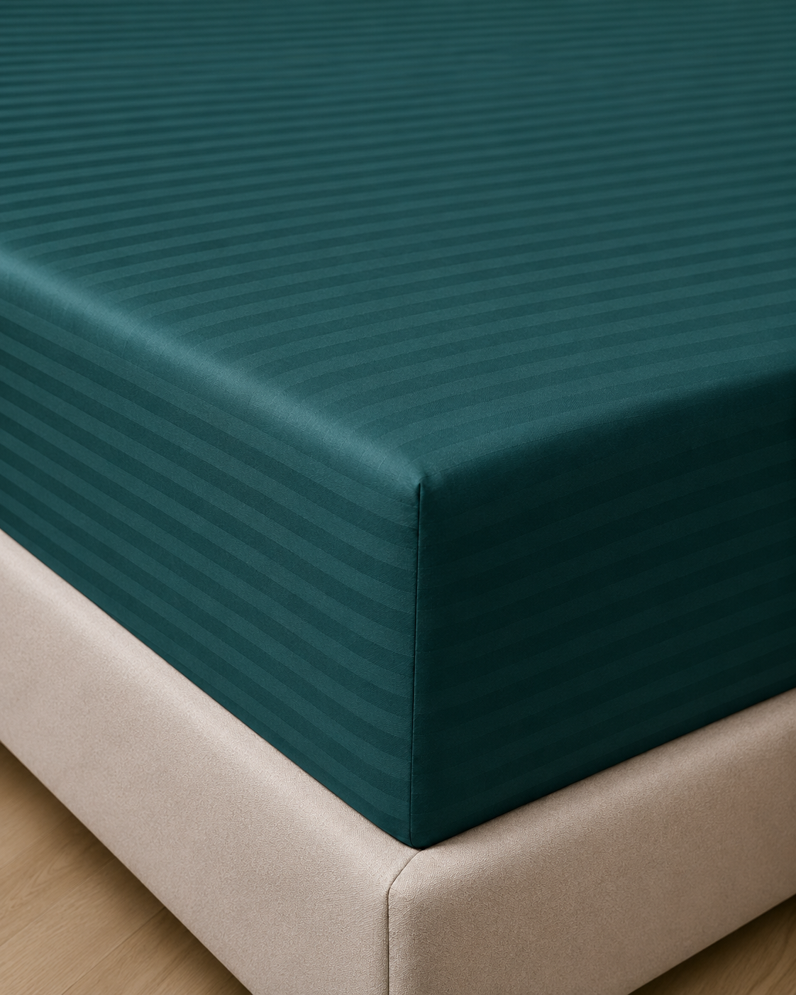 Striped Sateen Cotton Bedding Set – Deep Green Elegance