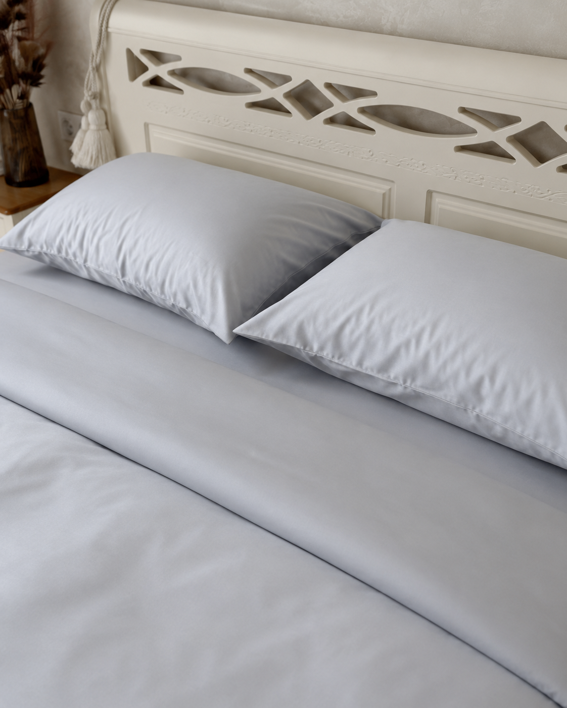 Luxury Cotton Sateen Bedding Set – Silver Mist