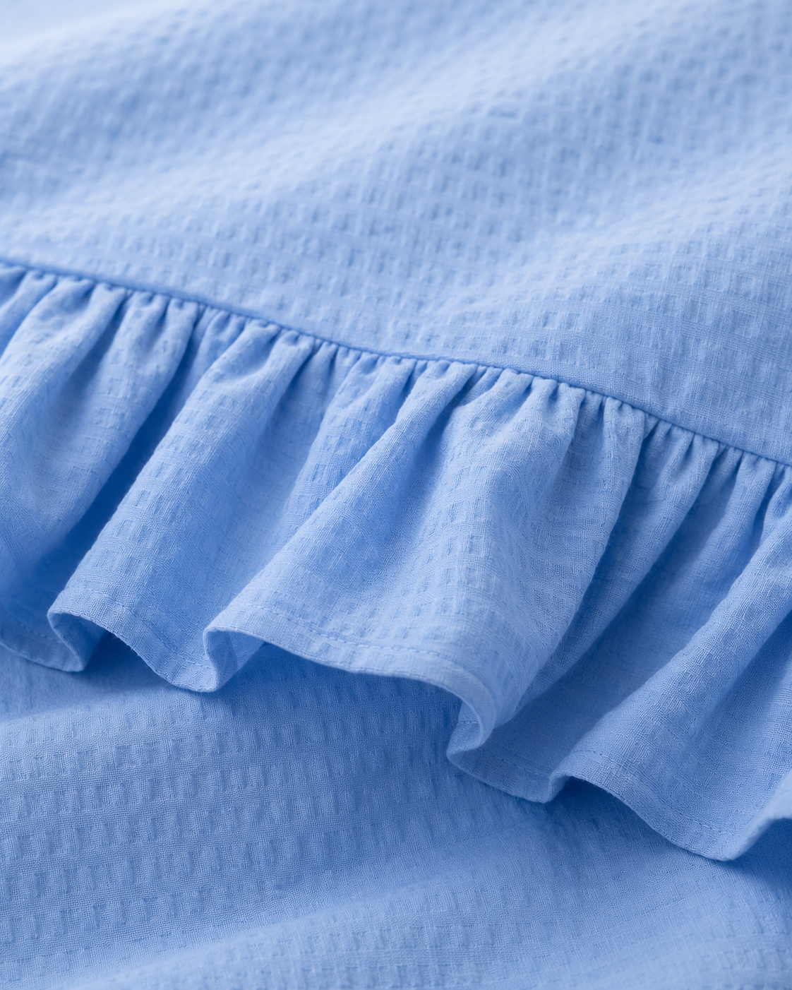 Seersucker Ruffle Cotton Bedding Set — Blue Serenity