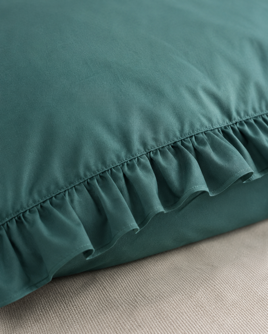 Ranforce Ruffle Cotton Bedding Set – Deep Emerald
