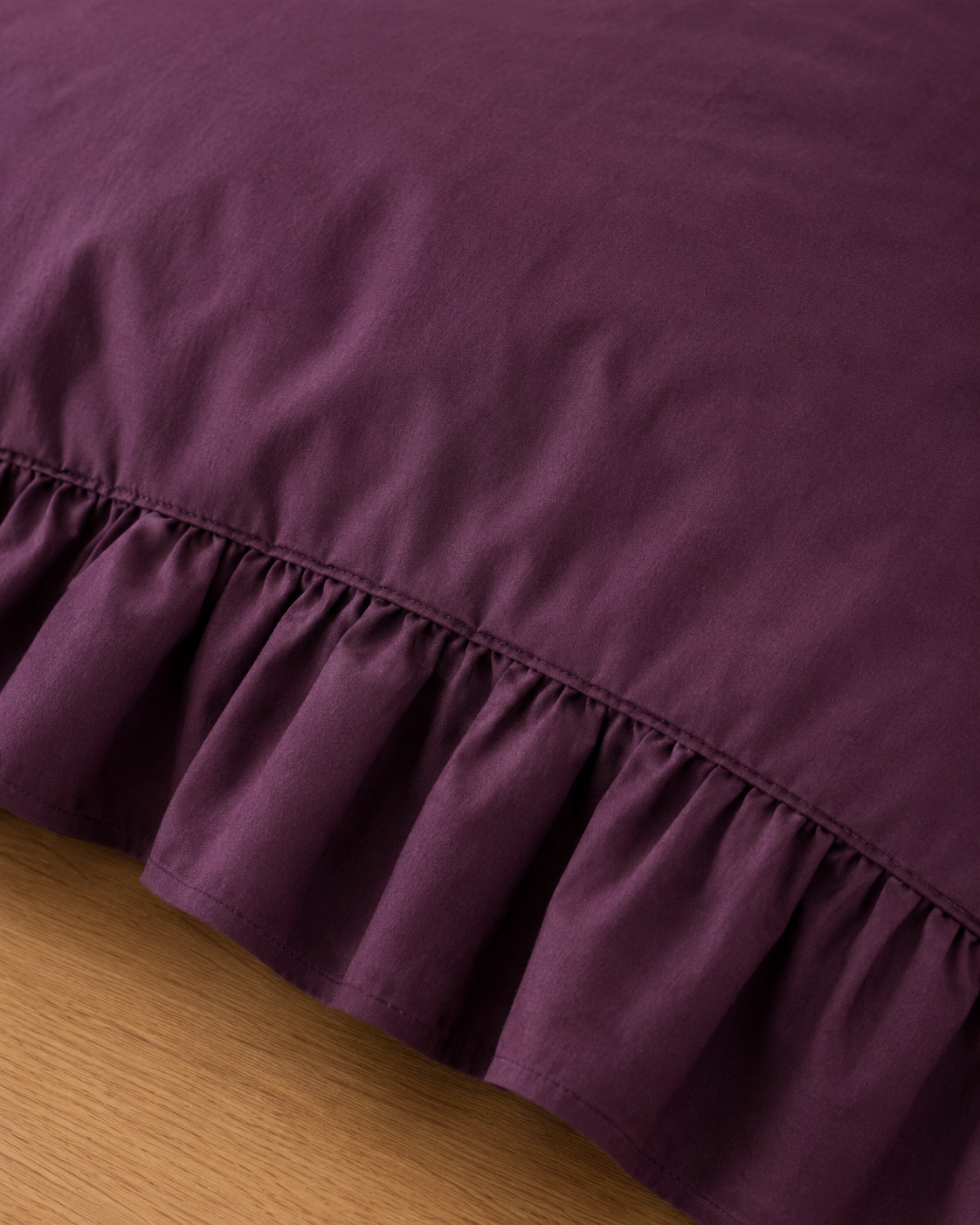 Ranforce Ruffle Cotton Bedding Set – Deep Plum