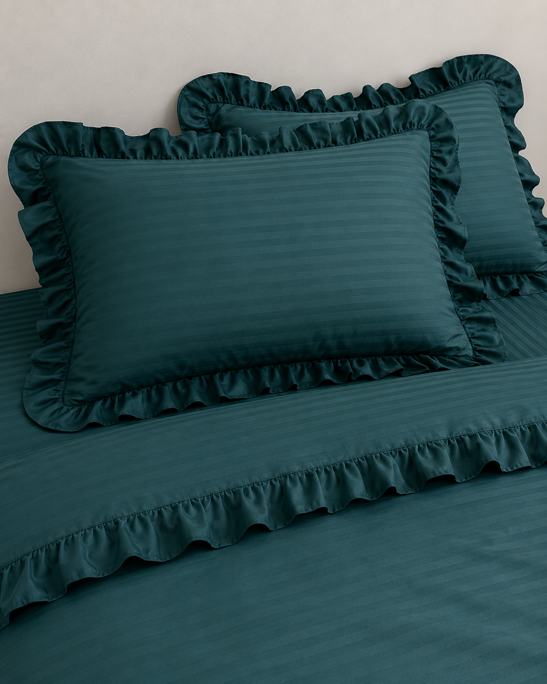 Striped Sateen Ruffle Cotton Bedding Set – Deep Green Elegance