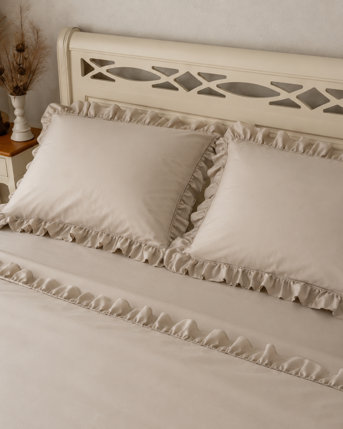 Luxury Cotton Ruffle Sateen Bedding Set – Pure Ivory