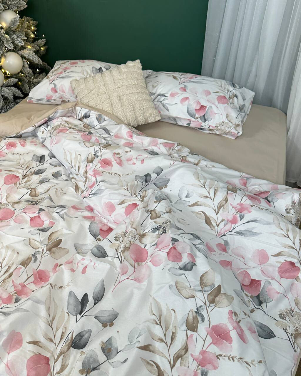 Premium Ranforce Cotton Bedding Set – Pink Harmony