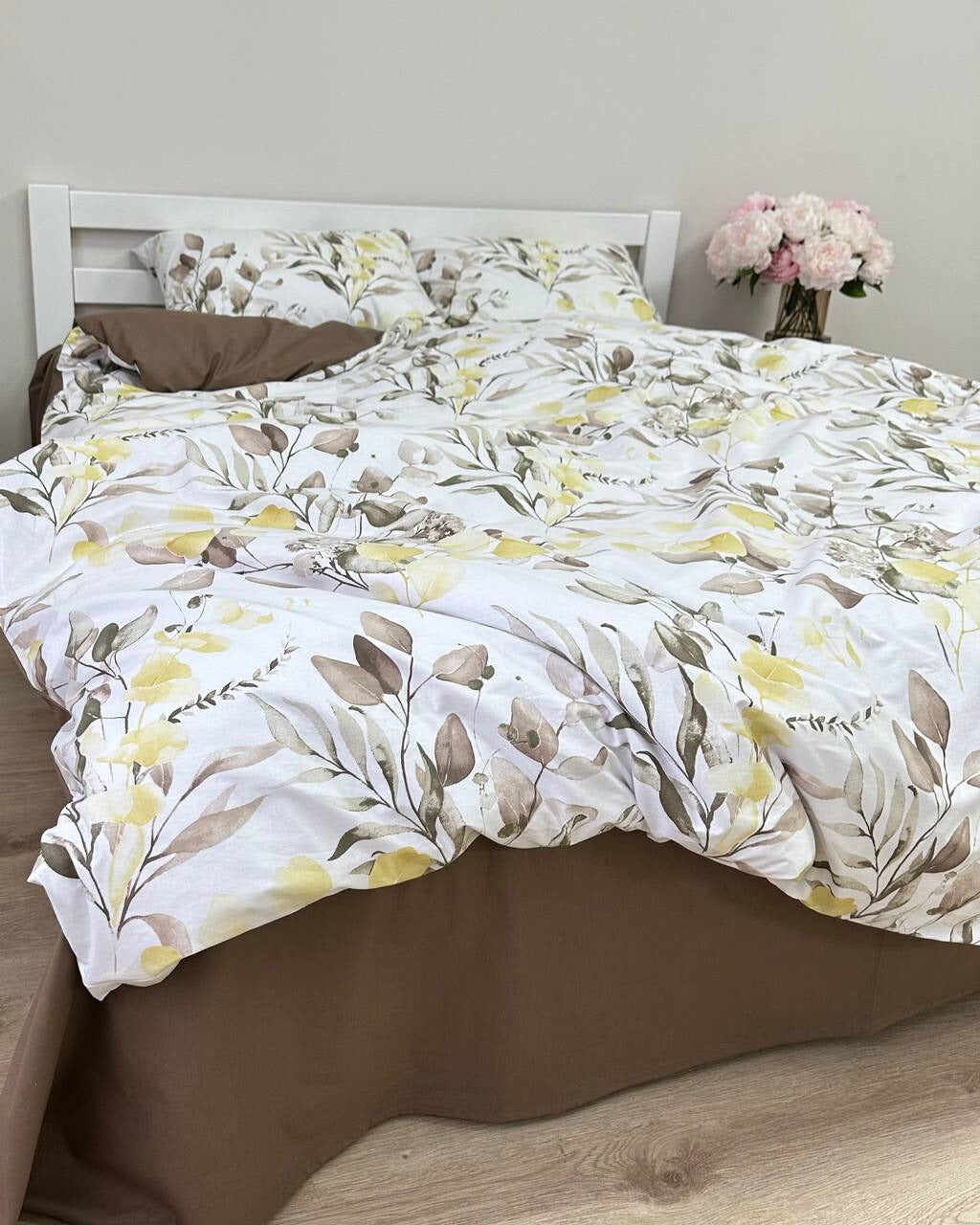 Premium Ranforce Cotton Bedding Set – Yellow & Taupe Botanical