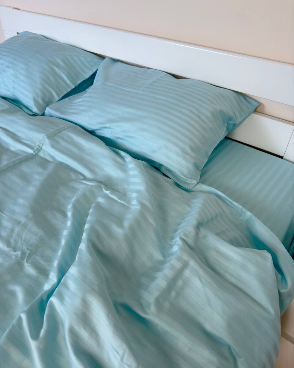 Premium Striped Sateen Bedding Set – Aqua Breeze