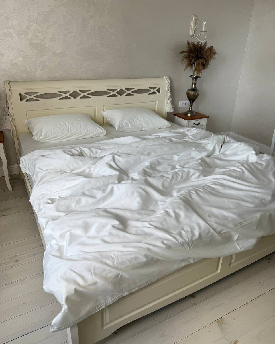 Luxury Cotton Sateen Bedding Set – Ivory