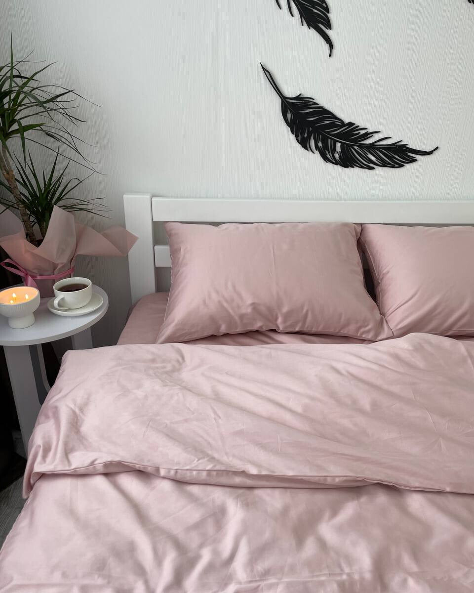 Luxury Cotton Sateen Bedding Set – Blush Elegance