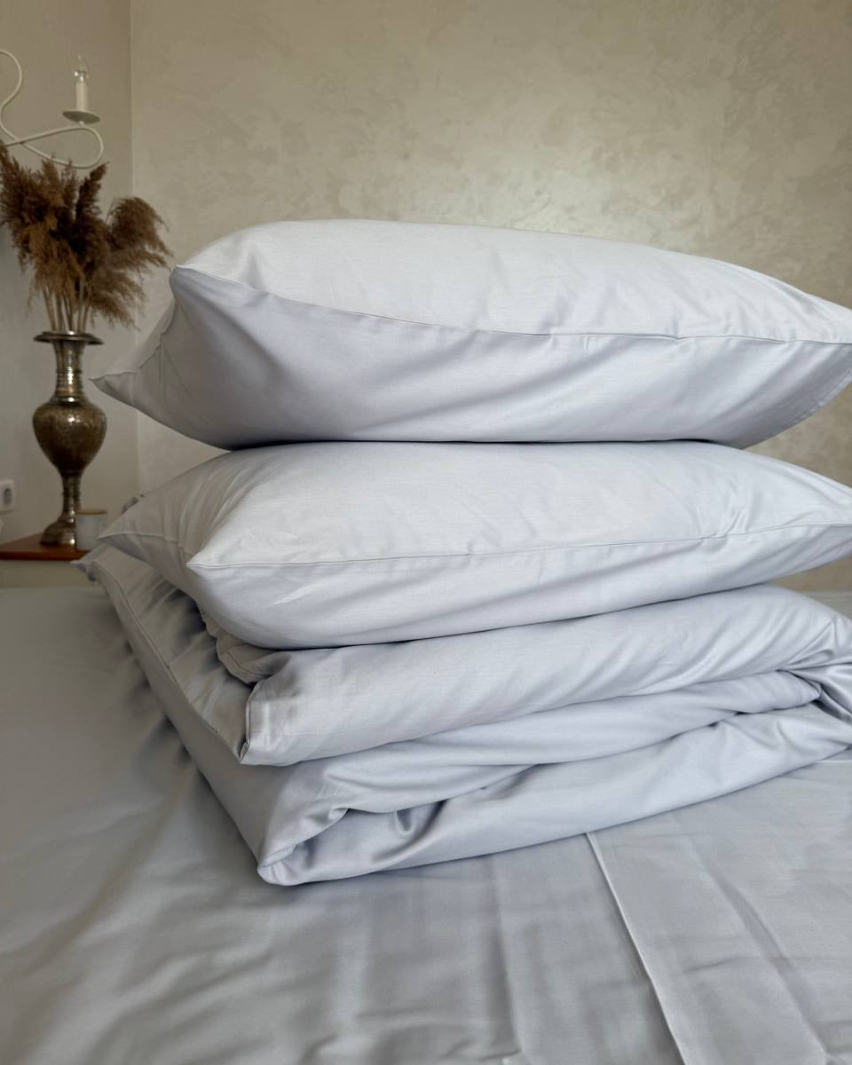 Luxury Cotton Sateen Bedding Set – Silver Mist