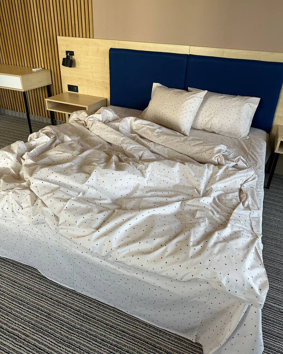 Premium Ranforce Cotton Bedding Set – Beige Mini Hearts