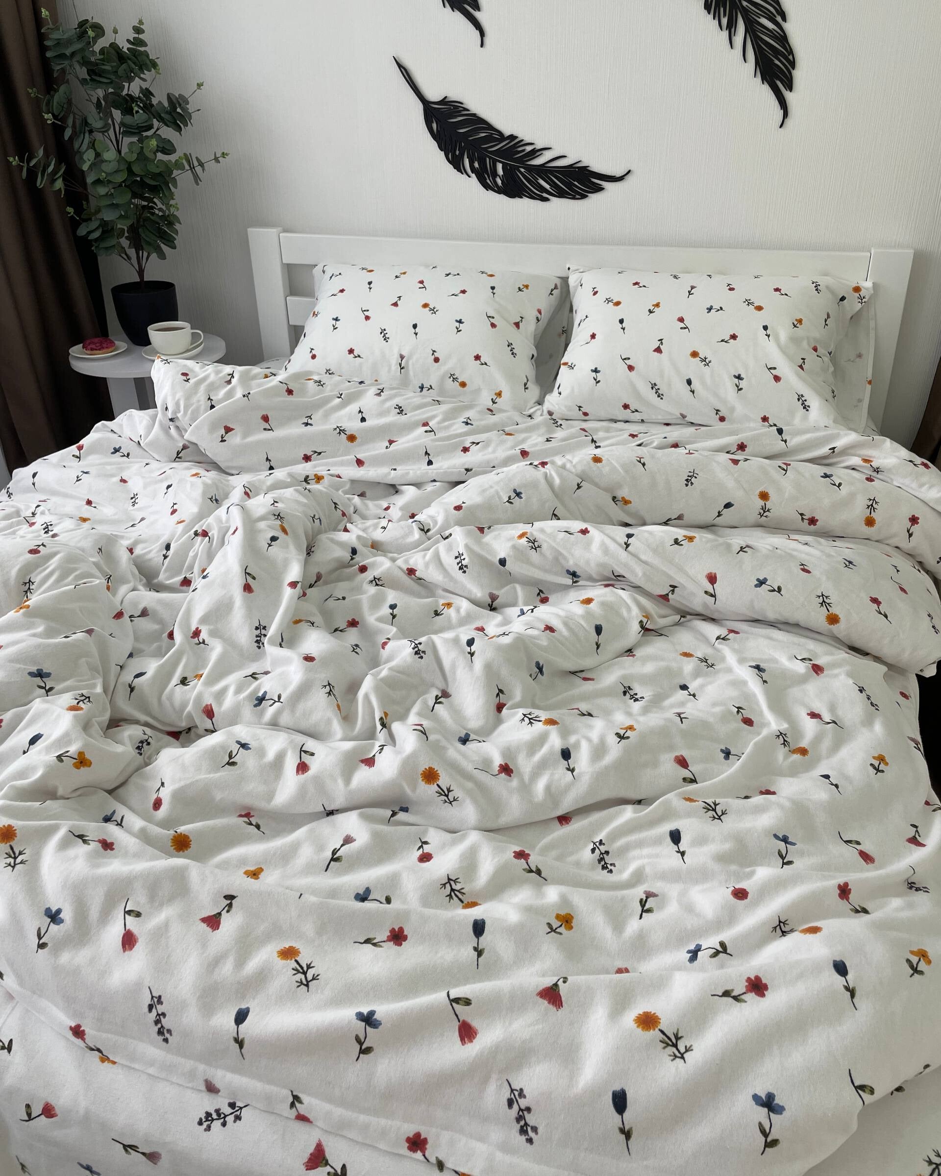 Premium Flannel Bedding Set - Floral Meadow